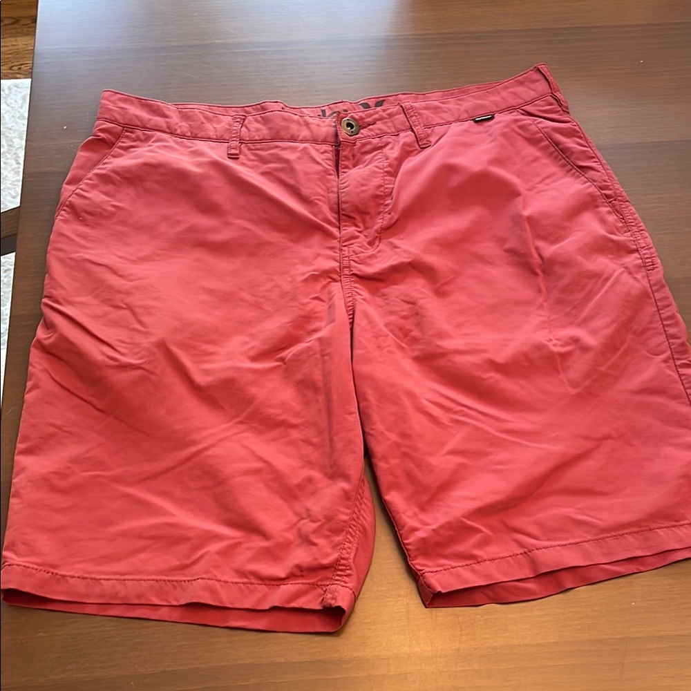 Hurley Men's Coral Flat Front Shorts